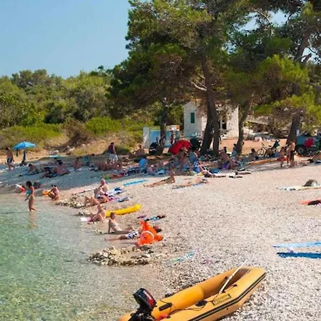 Beachfront Nerezine-insel Losinj 55417